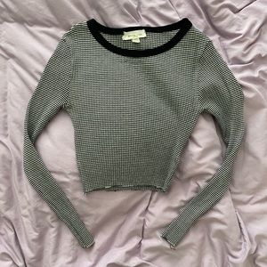 URBAN OUTFITTERS: Cropped Long-Sleeve Top